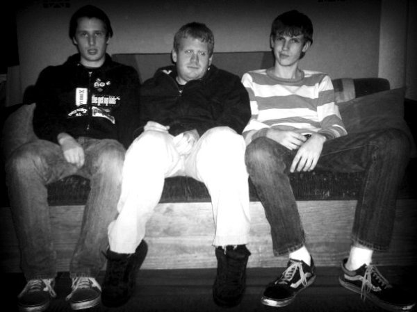 MORE FASTER discusses the state of pop punk