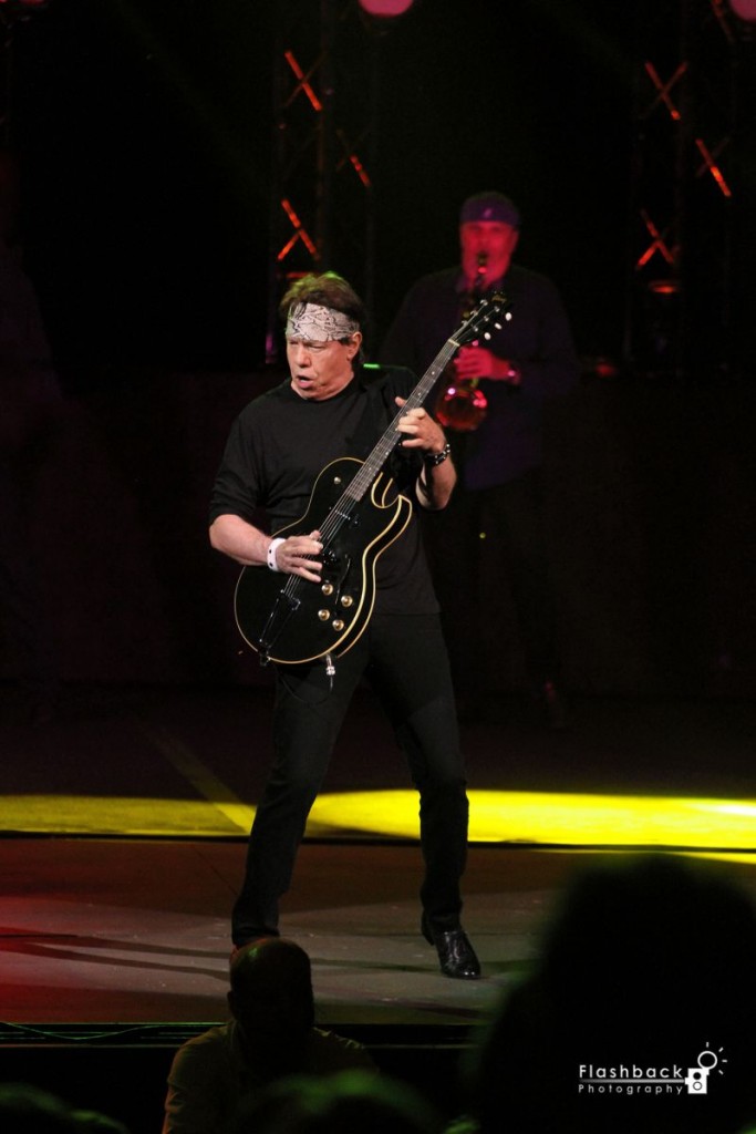 George Thorogood - CMAC