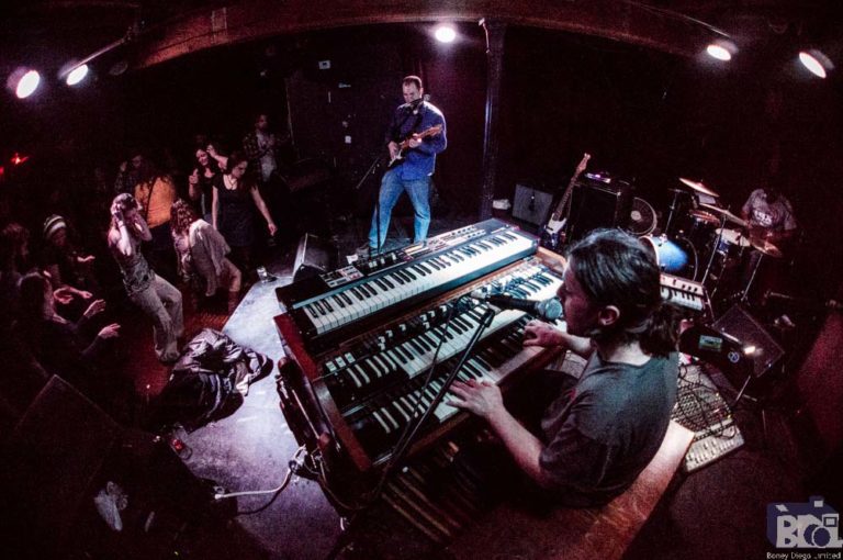 groovestick jauntee