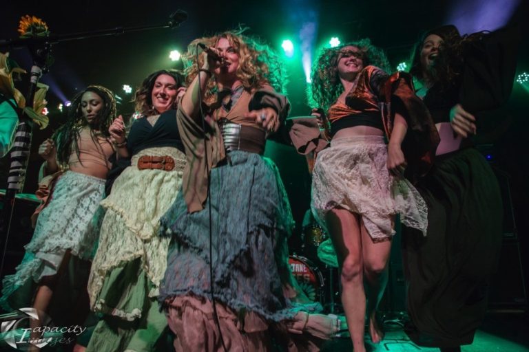 Hayley Jane And The Primates 