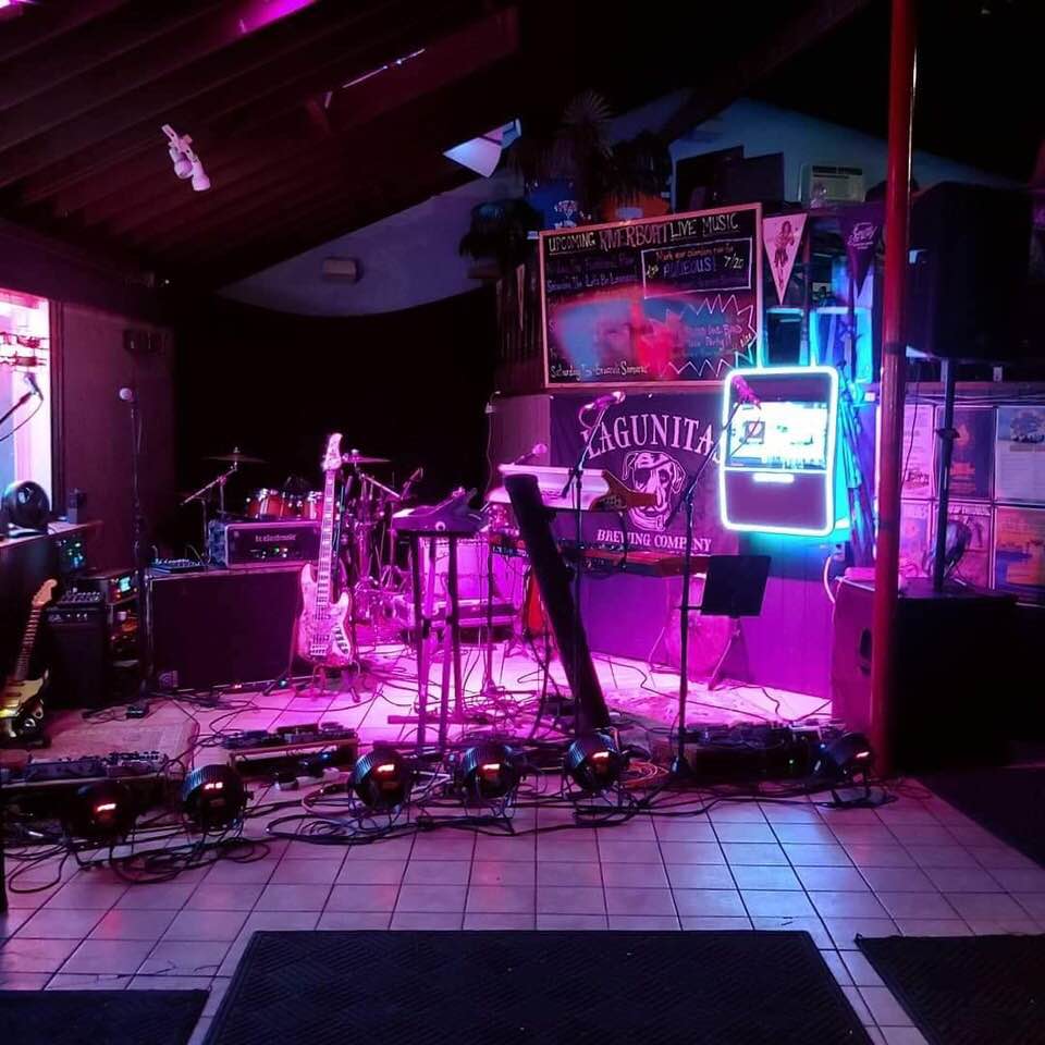aqueous riverboat bar