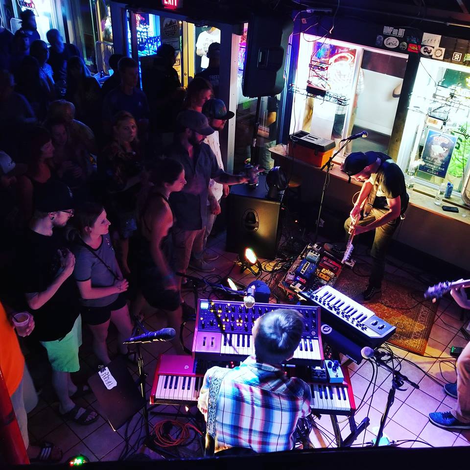 aqueous riverboat bar