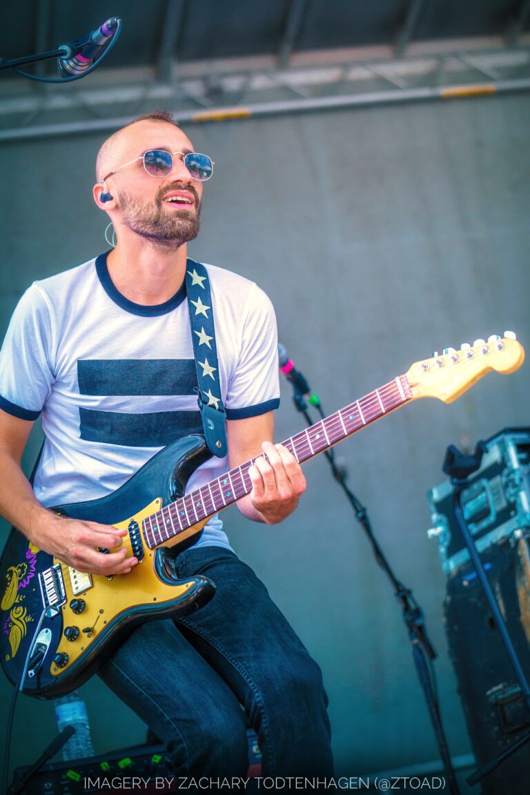 Aqueous live music