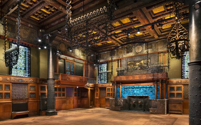 SOCIAL david byrne dance club