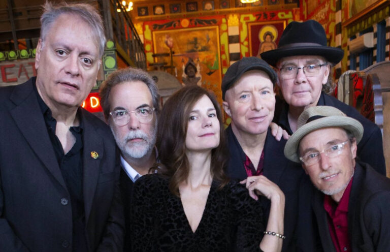 10000 maniacs beak skiff