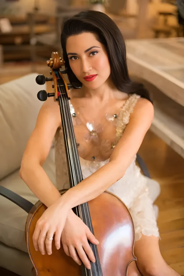 Cellist Kristina Reiko Cooper